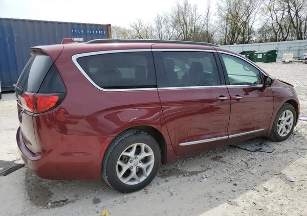 Chrysler Pacifica cena 46000 przebieg: 88074, rok produkcji 2017 z Niemodlin małe 79